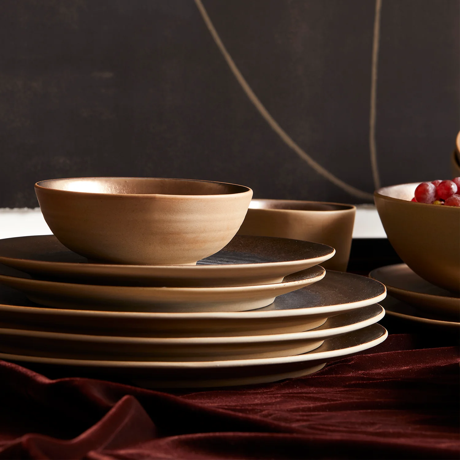 Akita Stoneware Salad Plate, Set of 4 - Image 6