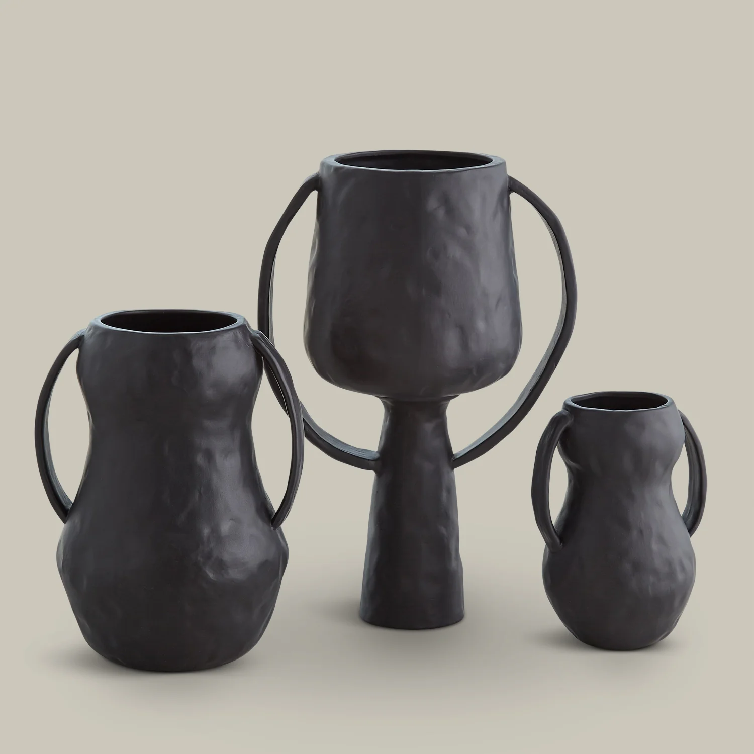 Aquitaine Vases (Black) - Image 8