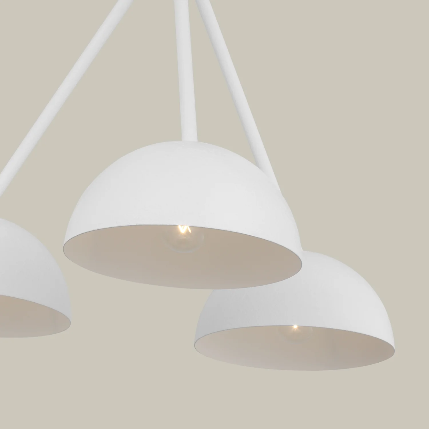 Beaunay Medium Chandelier - Image 8