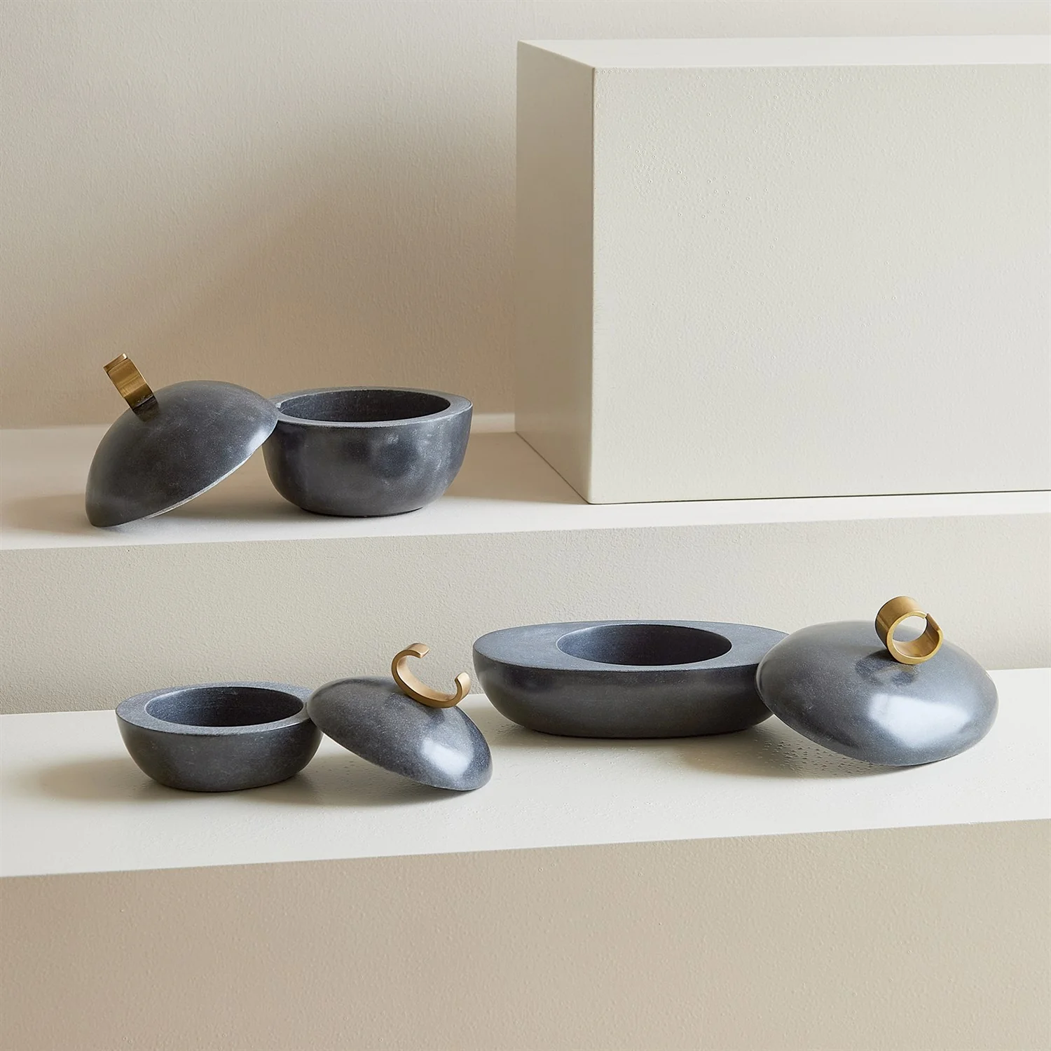 Caillou Lidded Pots (Black Marble) - Image 9