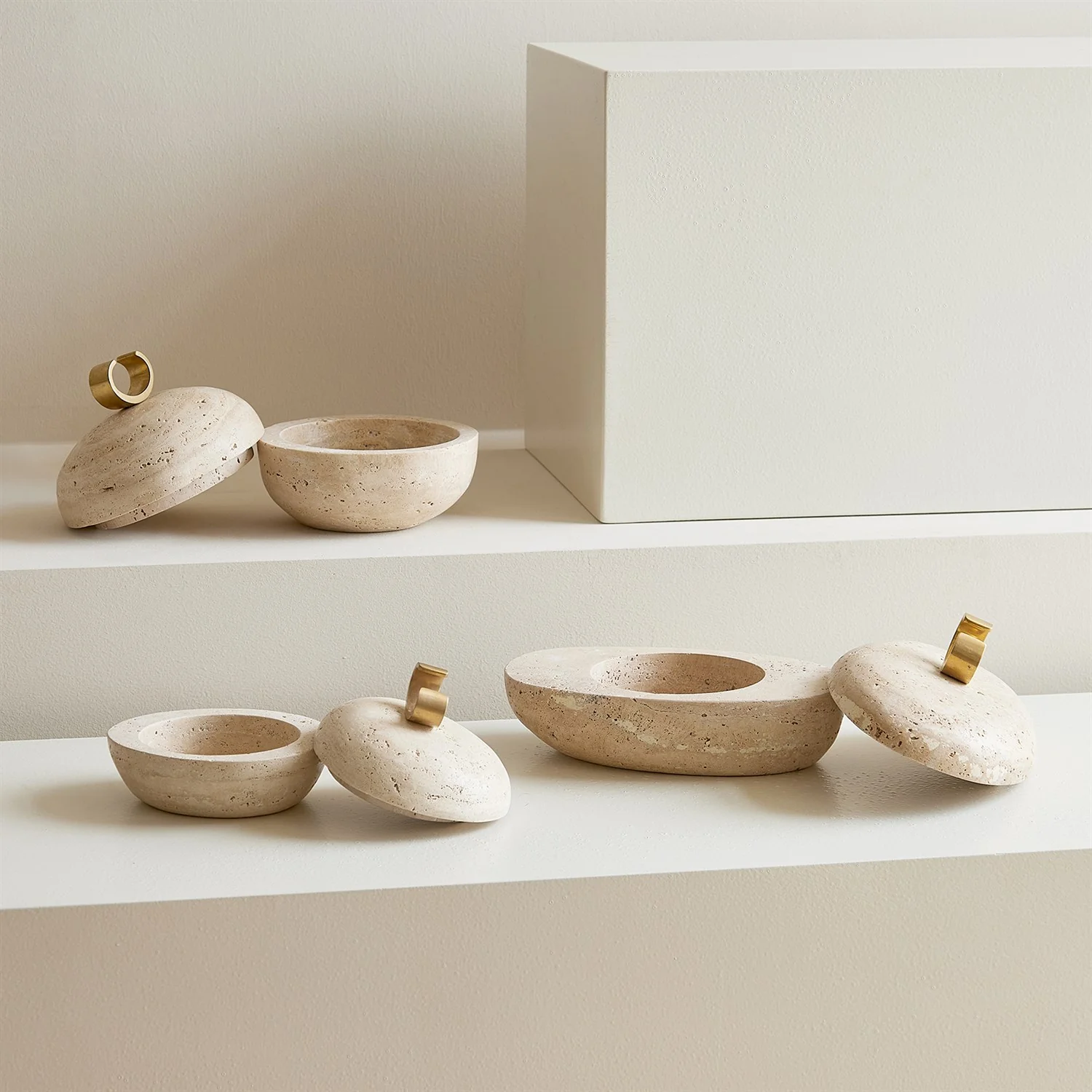 Caillou Lidded Pot (Travertine) - Image 10