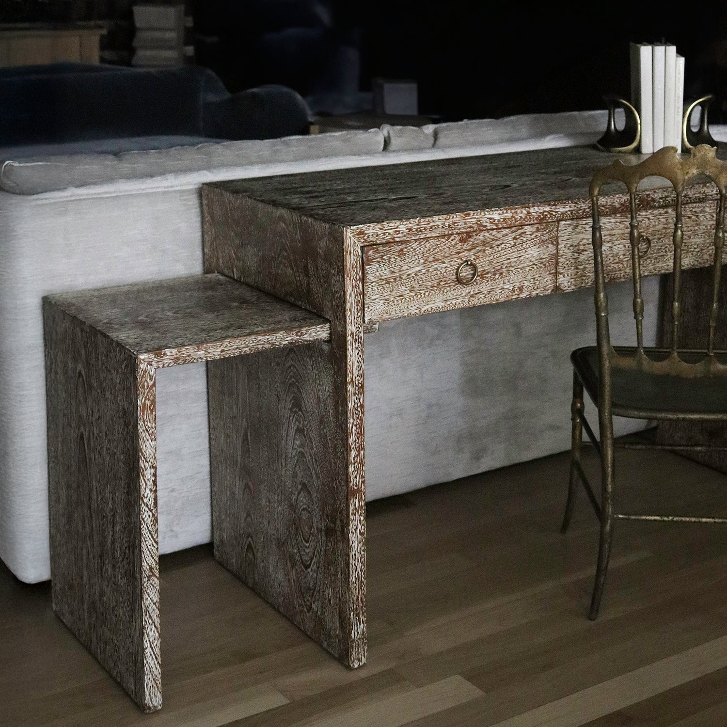 Remarkable 1940's Cerused French Oak Extension Desk in the Manner of Jean-Michel Frank - Image 4