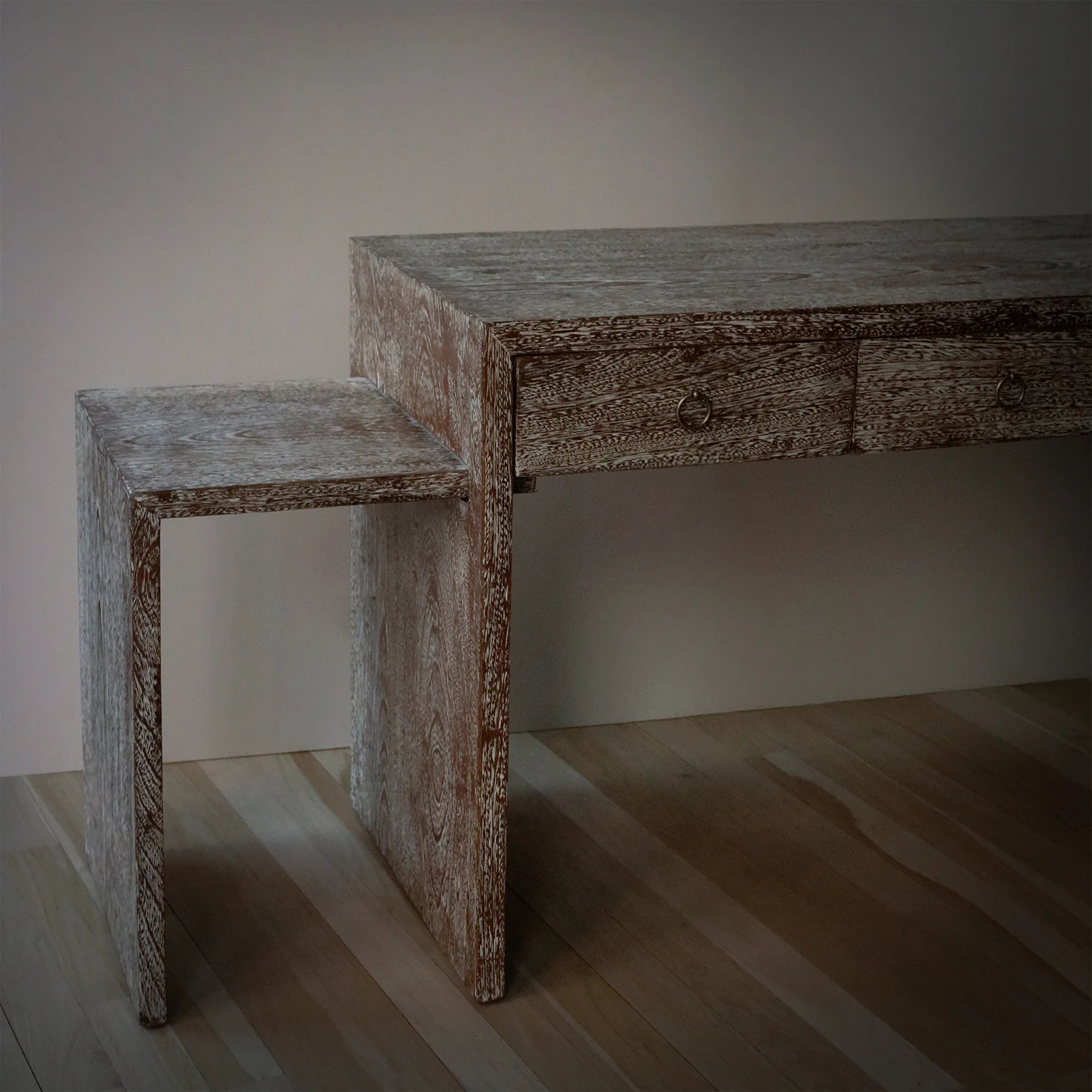 Remarkable 1940's Cerused French Oak Extension Desk in the Manner of Jean-Michel Frank - Image 5