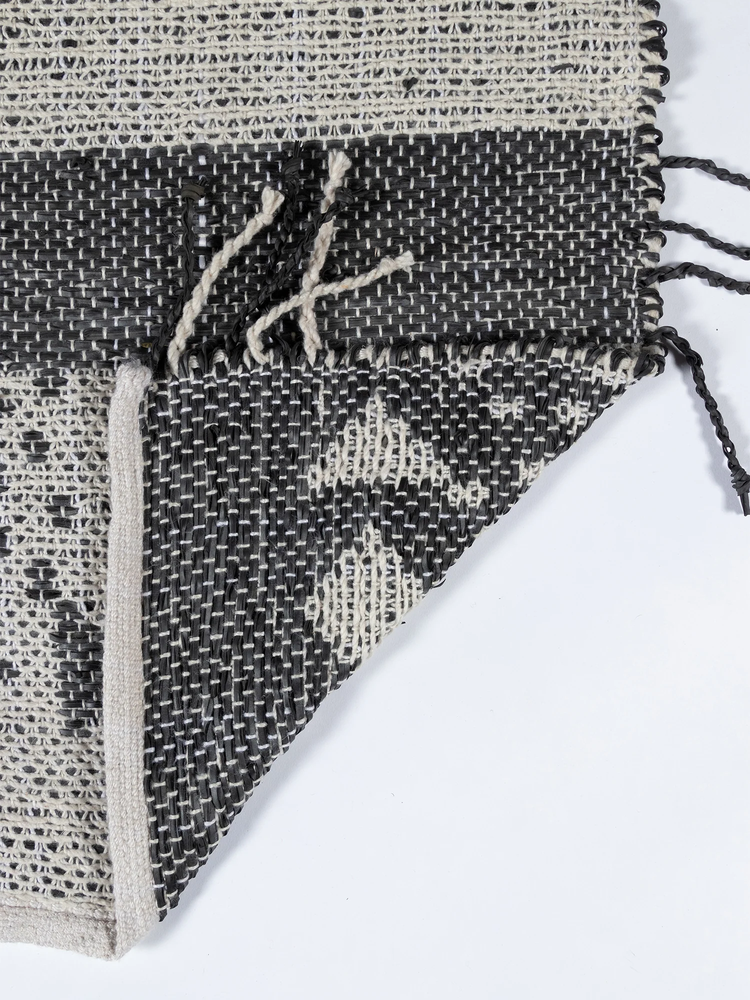 Chantilly Outdoor Rug - Image 3