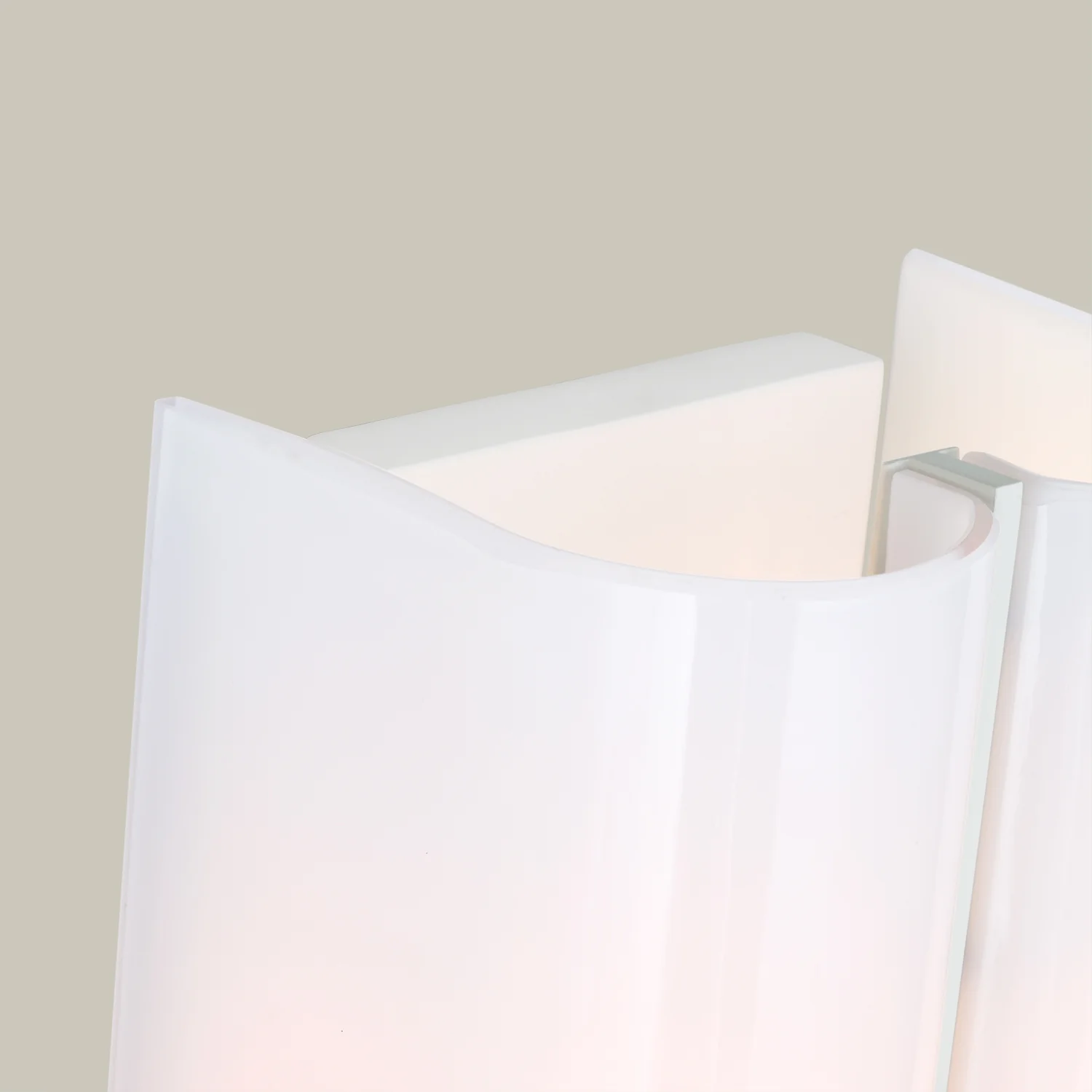 Cheverny Long Sconce - Image 9