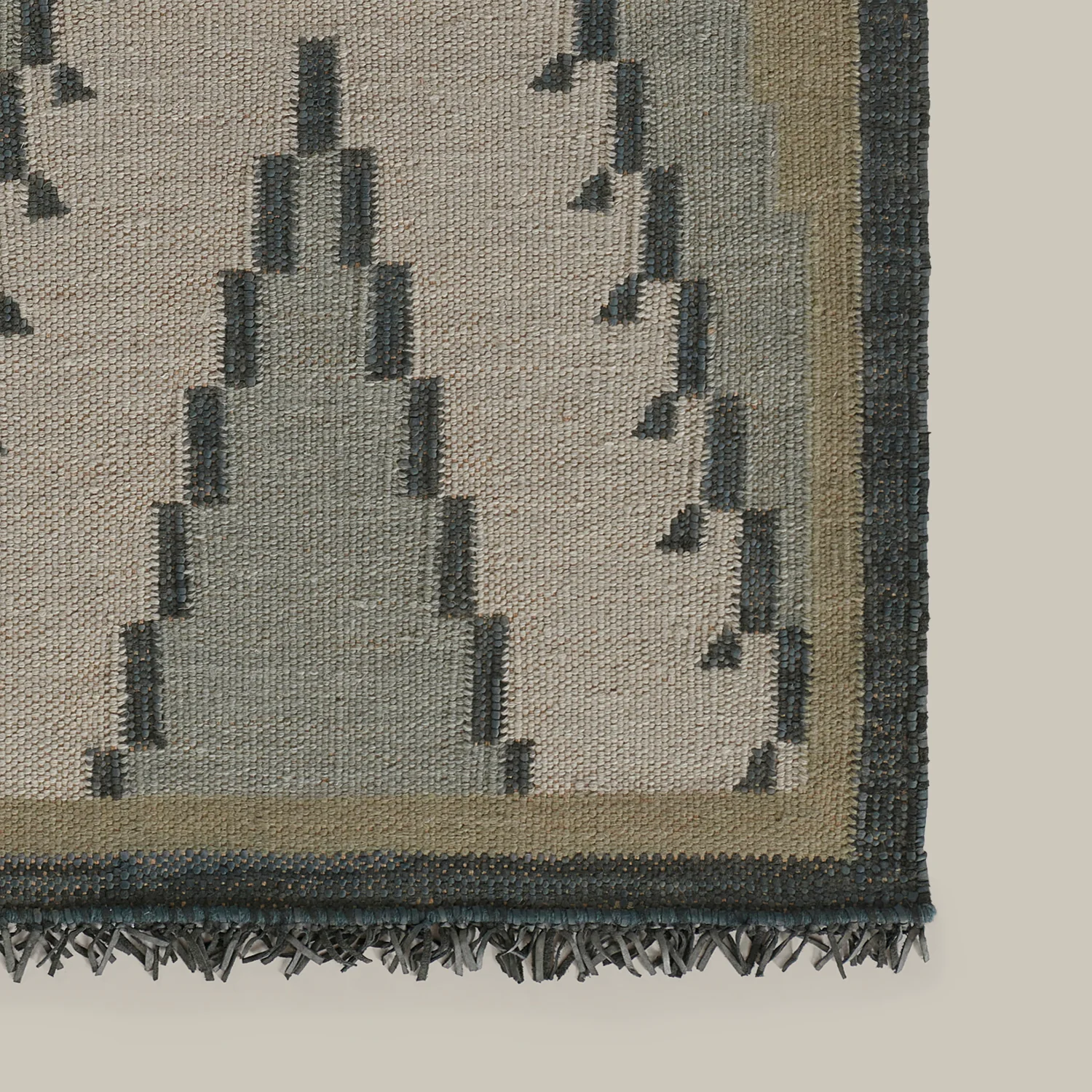 Cluny Nicolau Rug - Image 5