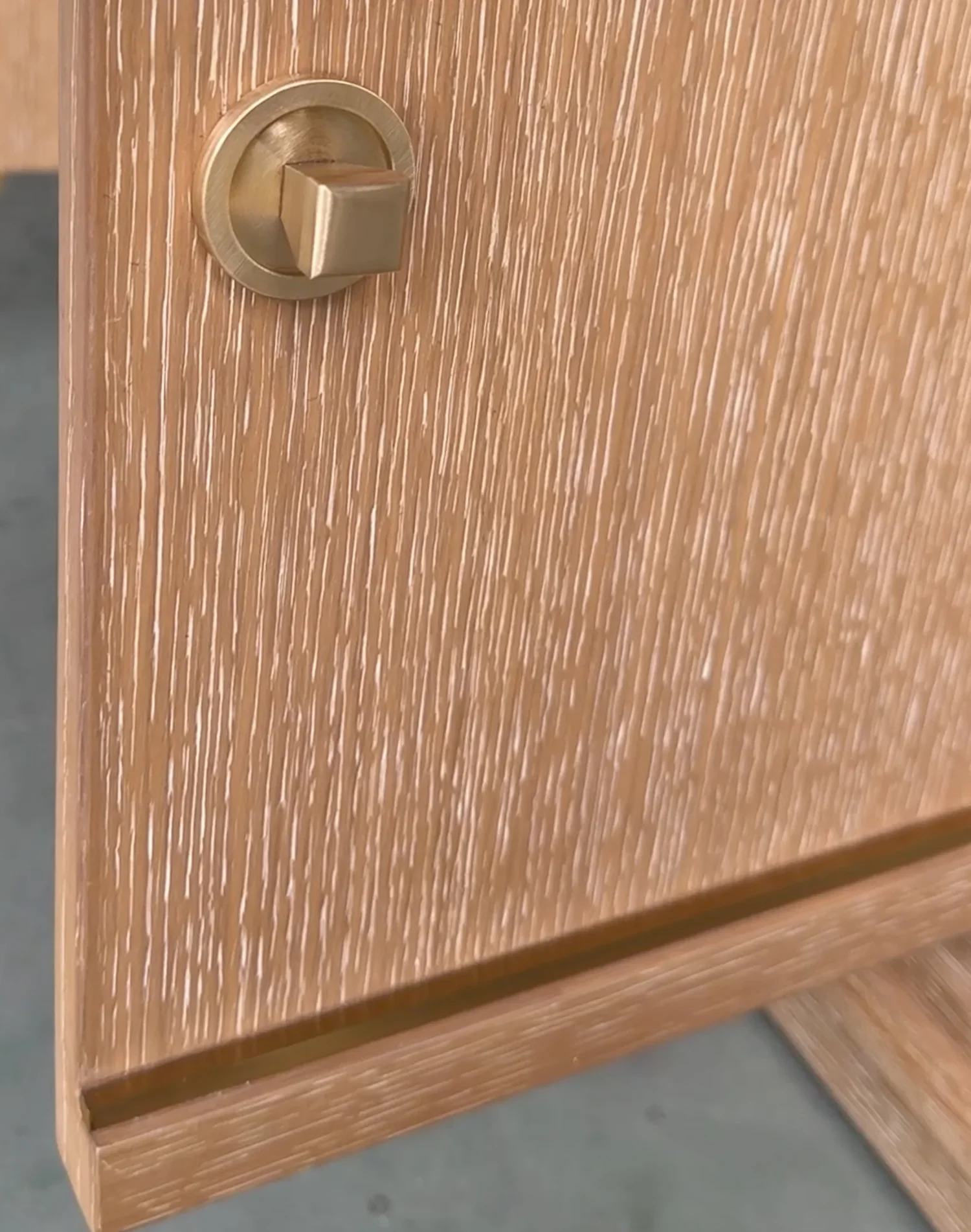 Corvaux Nightstand / End table - Image 6