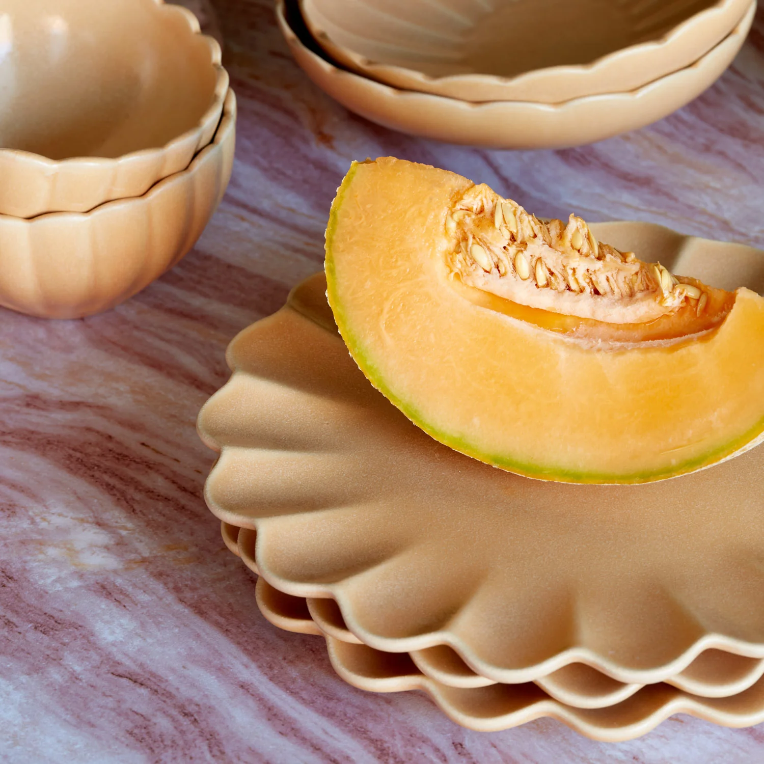 Dhalia Stoneware, 16-Piece Dinnerware Set (Camel) - Image 9