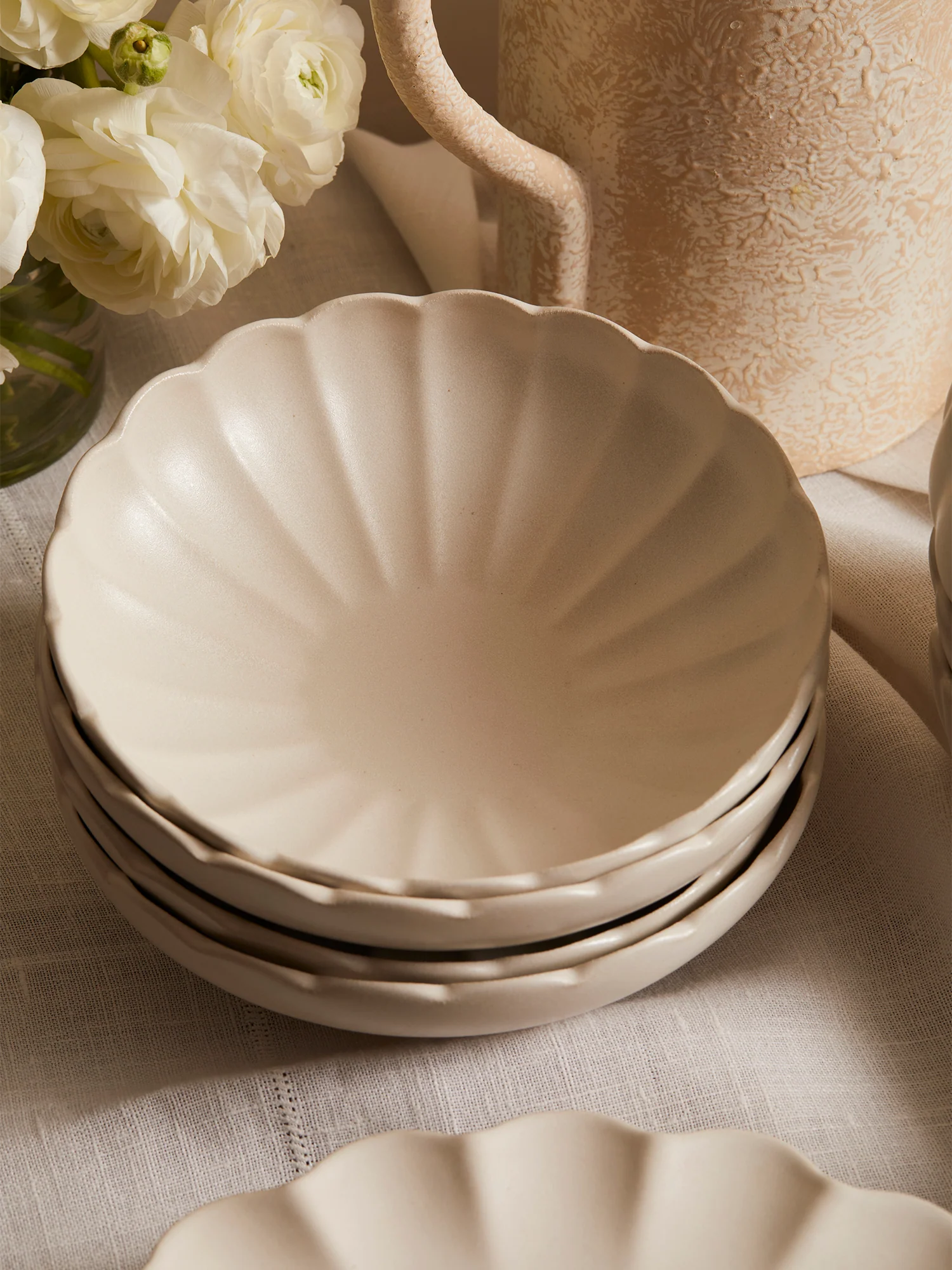 Dhalia Stoneware Pasta Bowl, Set of 4 (White) - Image 6