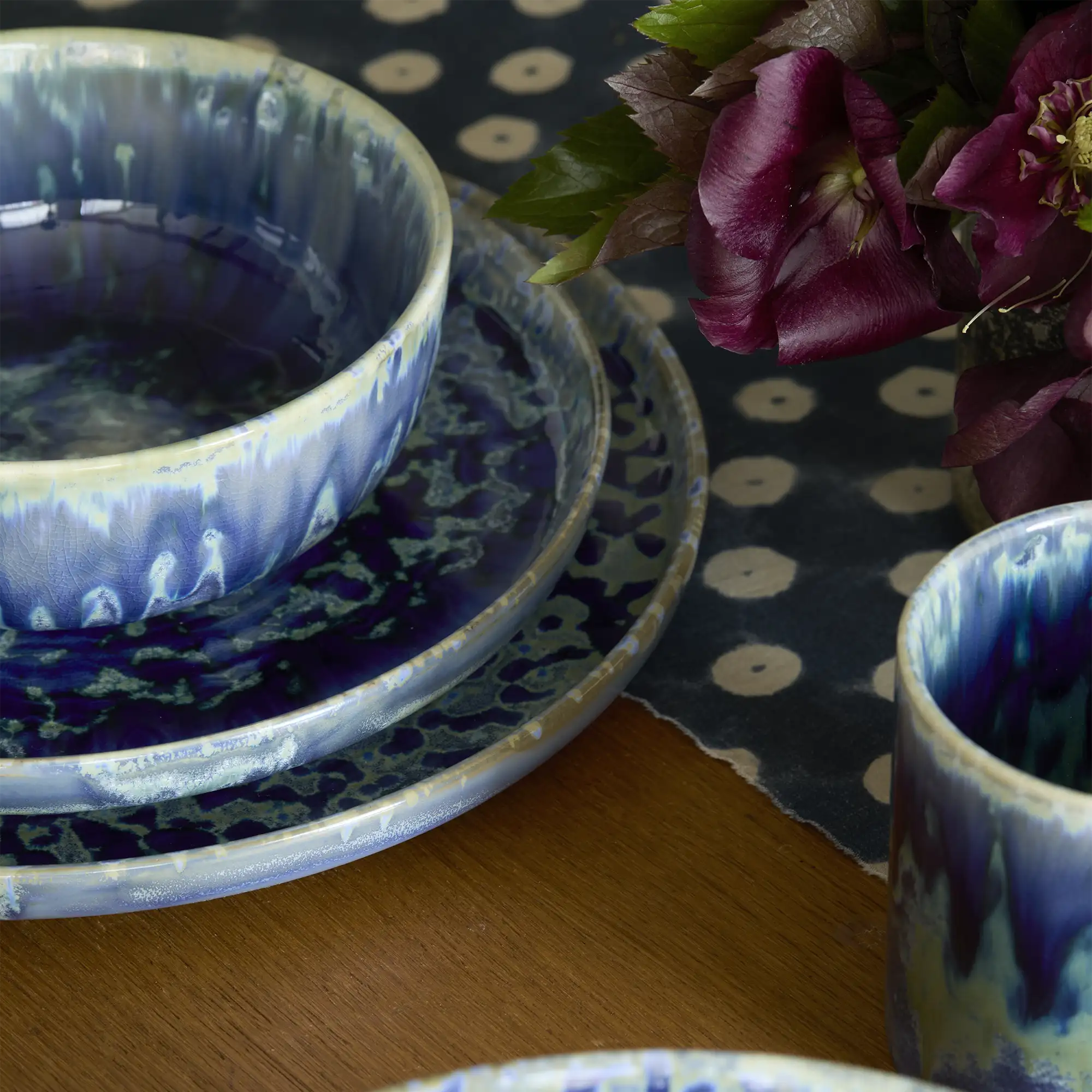 Hanami Stoneware Dinnerware Set, Indigo, Set of 20 - Image 6