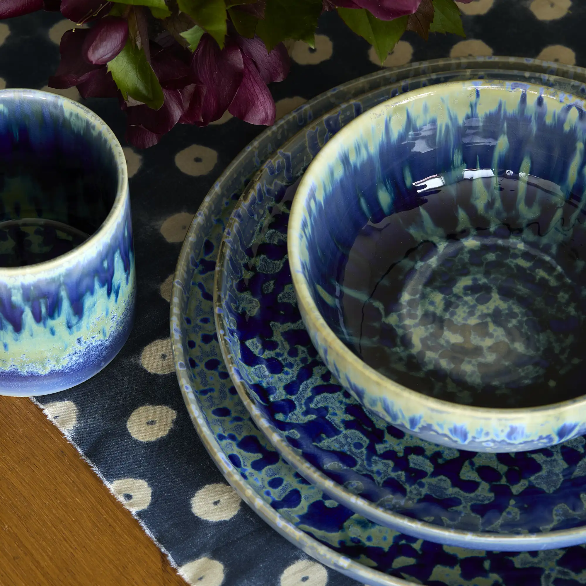 Hanami Stoneware Dinnerware Set, Indigo, Set of 20 - Image 5