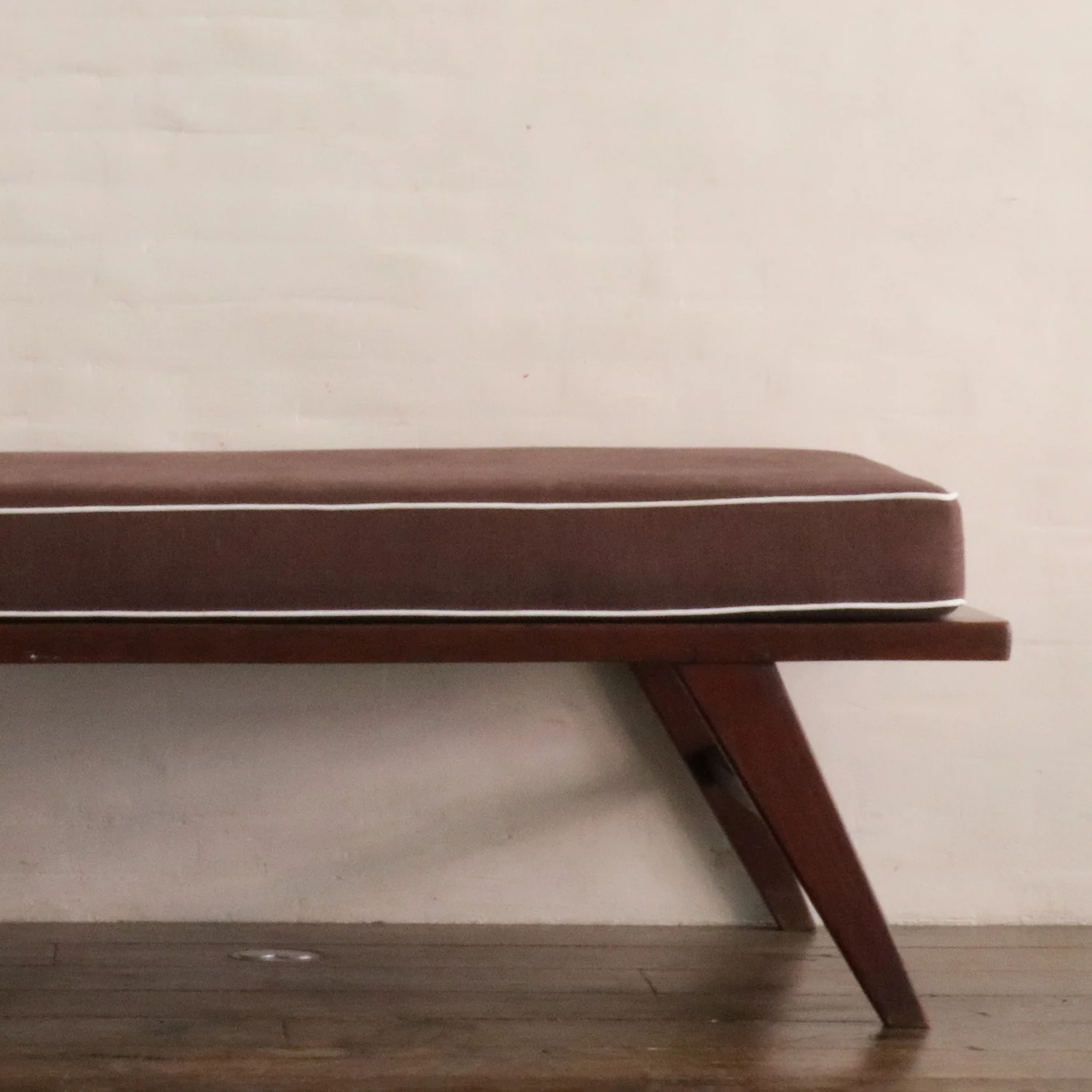 Day bed by Pierre Jeanneret (ca. 1950-1959) - Image 3