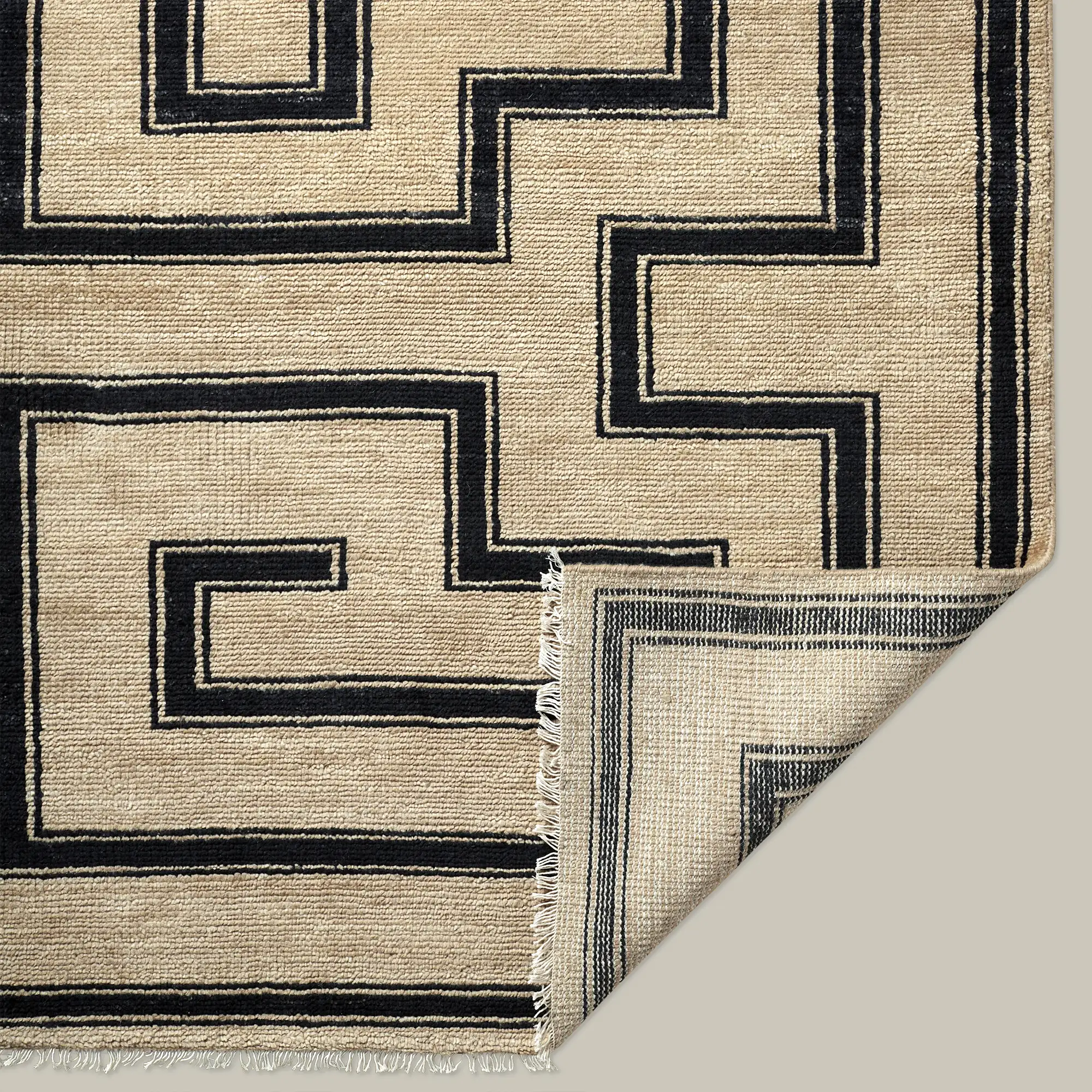 Marquise Noire Handmade Wool Rug - Image 5