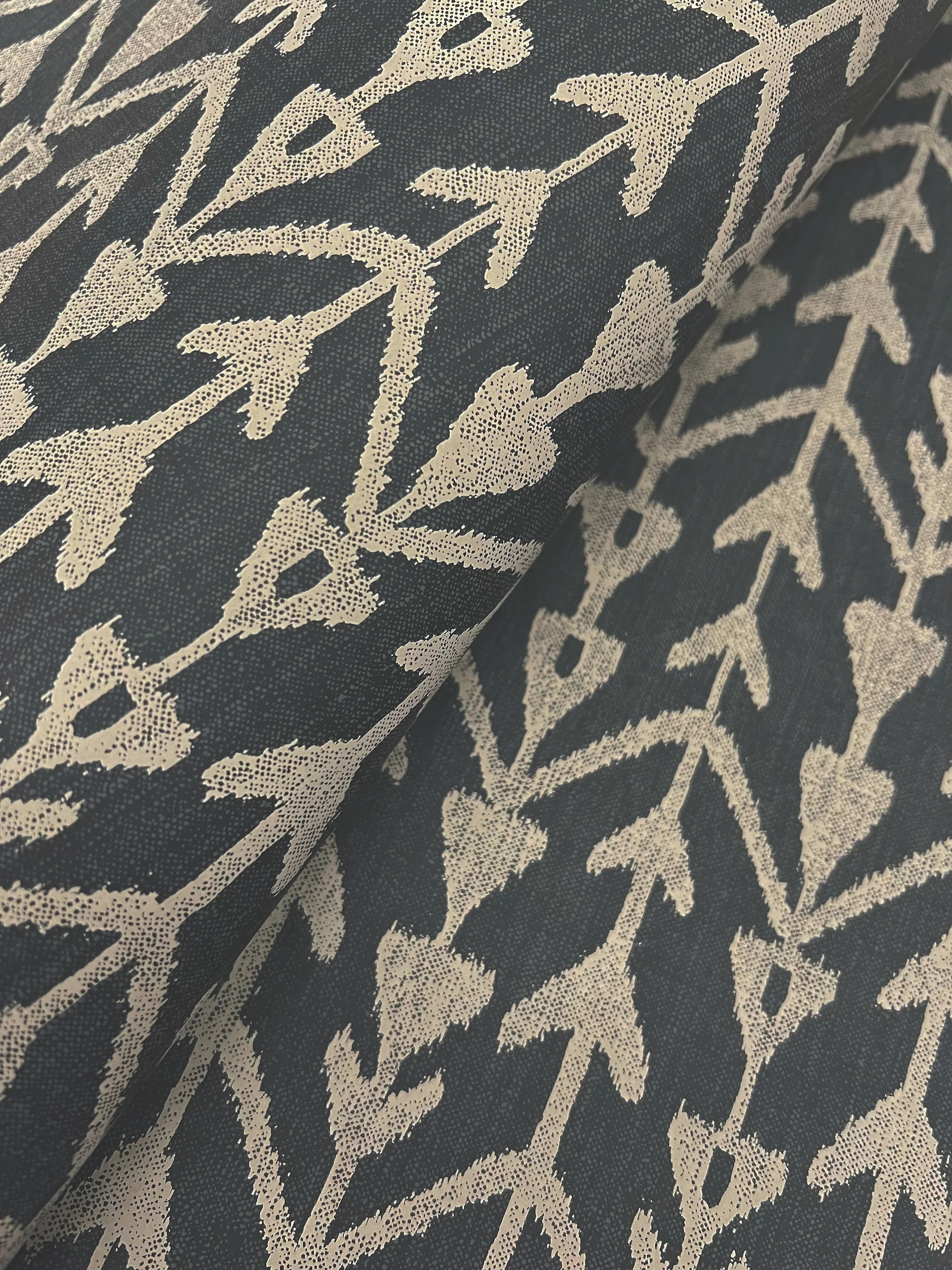 Martigue Stripe Black Wallpaper - Image 3