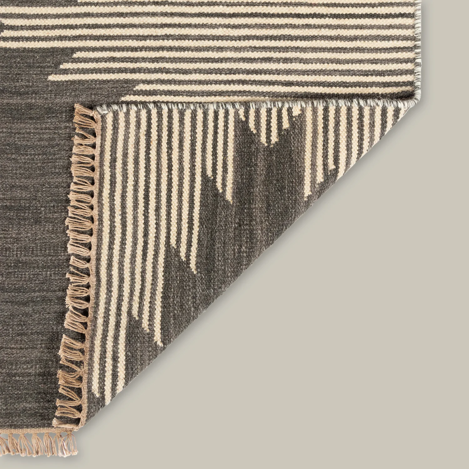 Metlili Missira Rug, Charcoal - Image 5