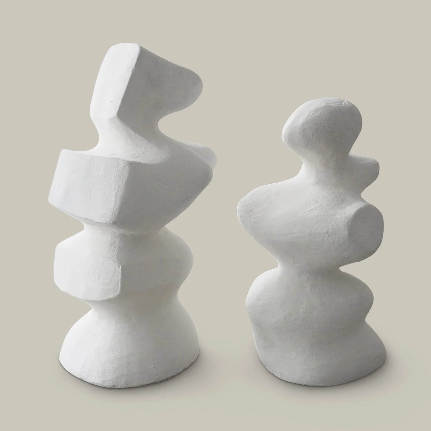 2-Piece Mouren Sculpture - Image 2