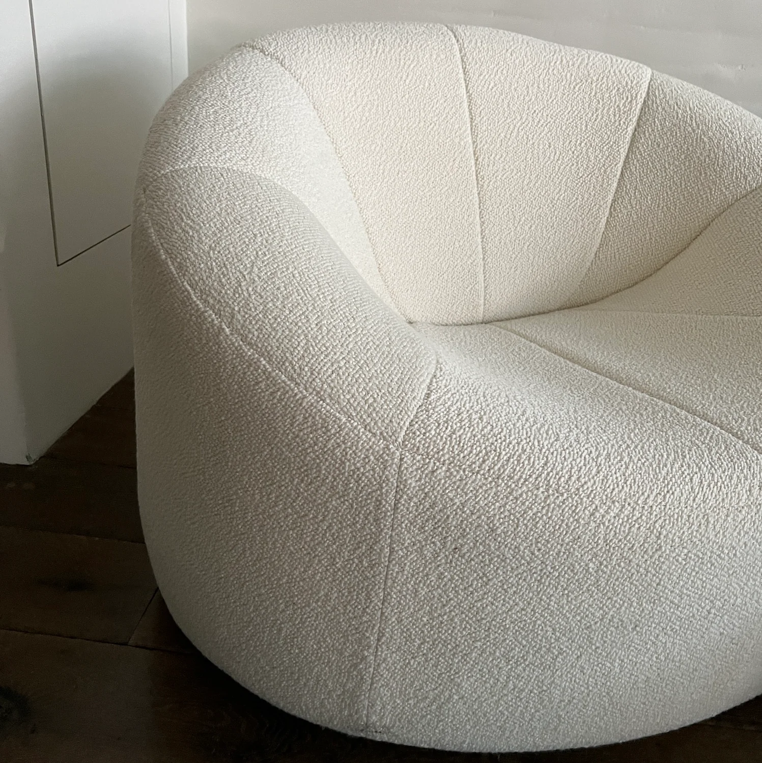 Restored 1970's Pierre Paulin Pumpkin Chair imported from Paris. - Image 4