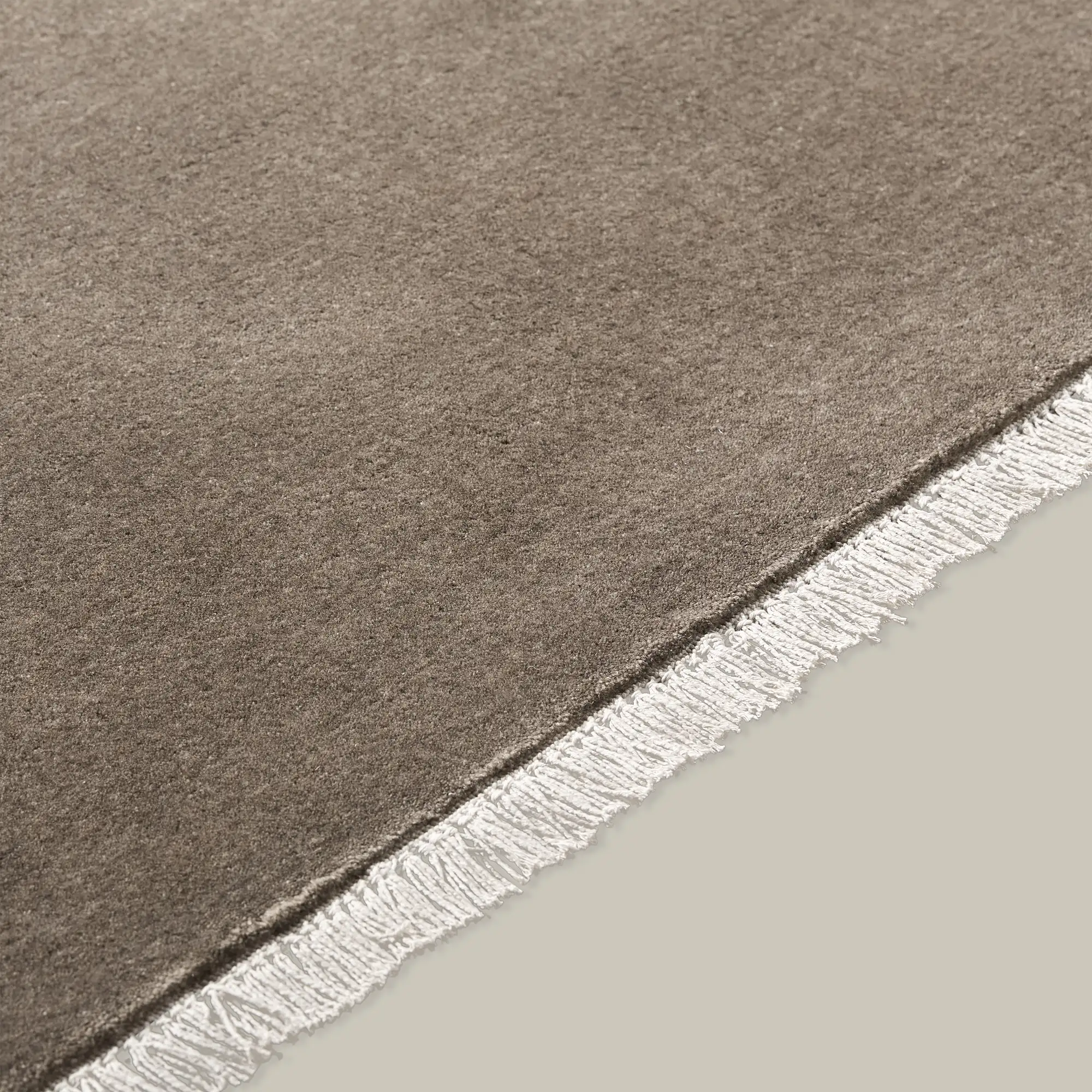 Plume Handmade Wool Rug (Taupe) - Image 4