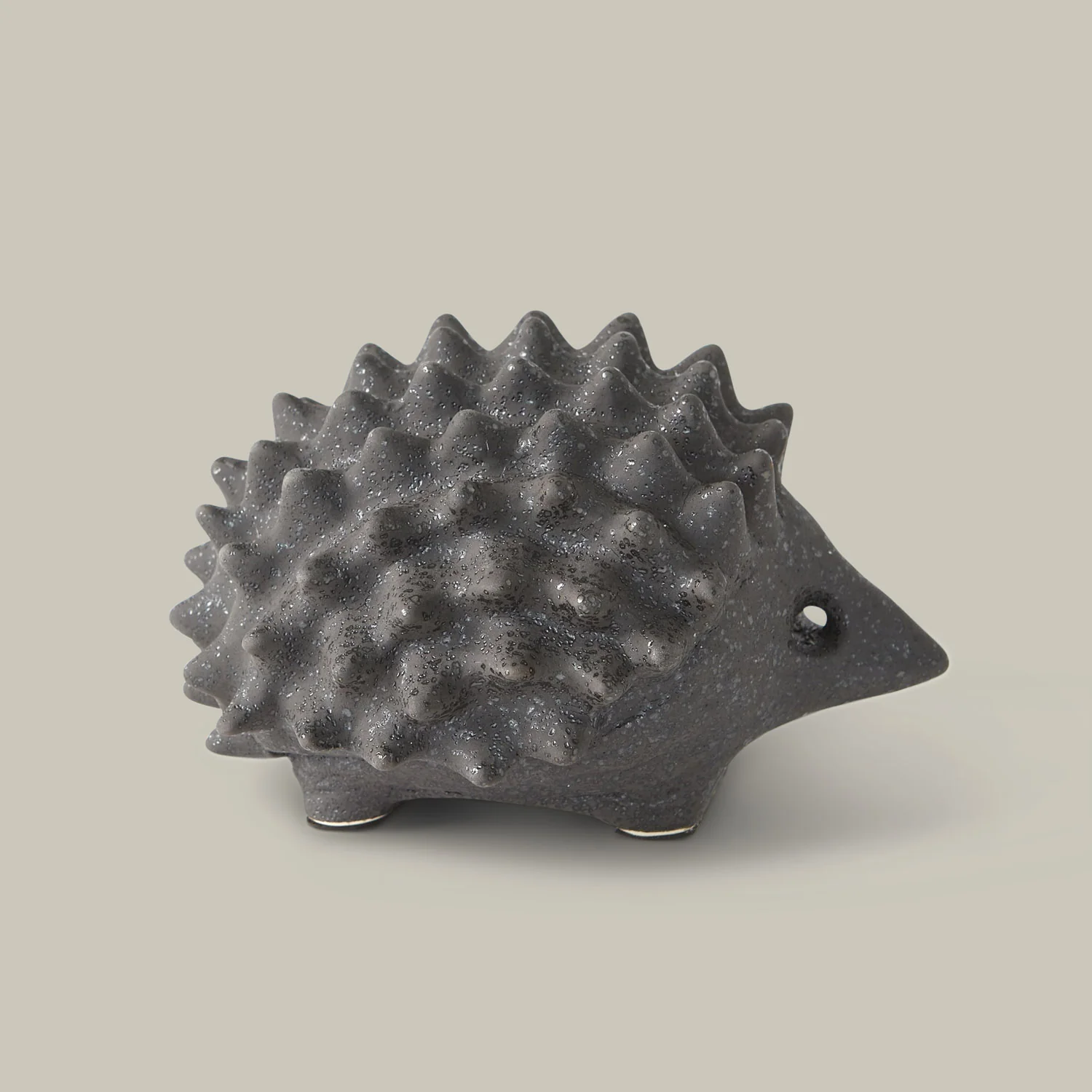 Porcupine Figural Objet - Image 5