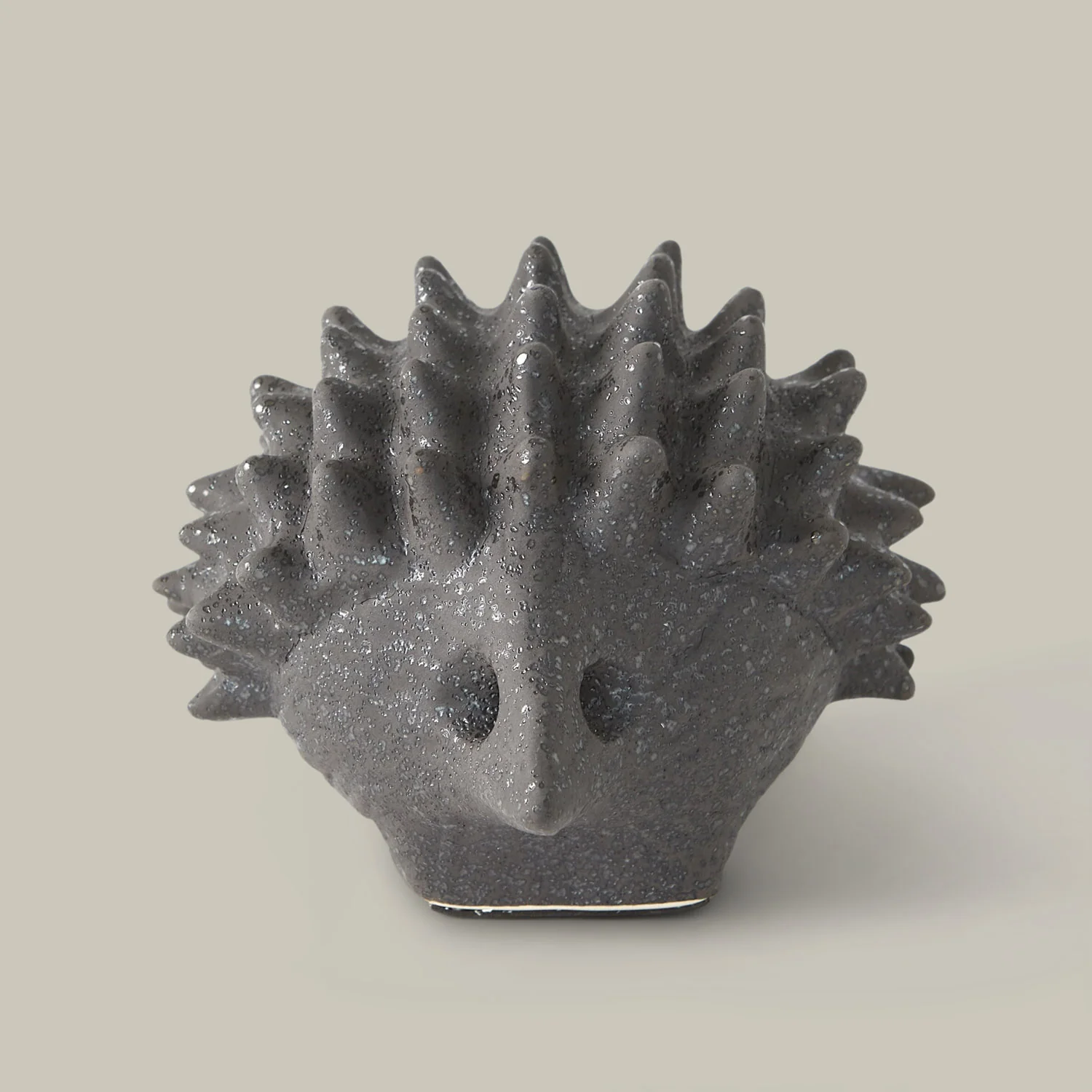 Porcupine Figural Objet - Image 6