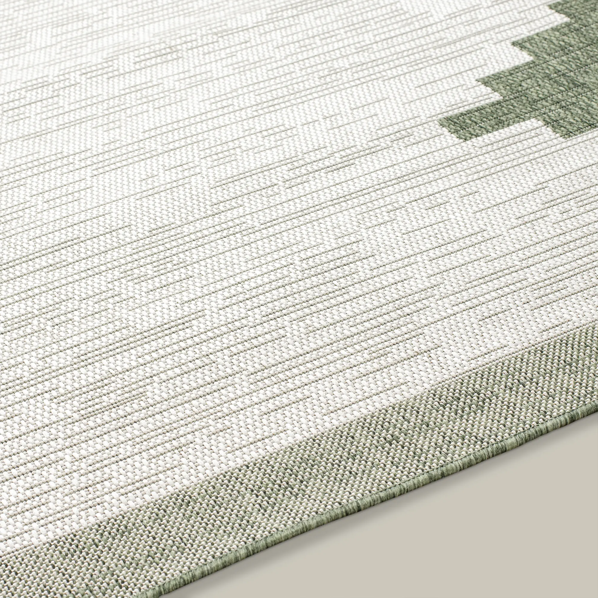 Cottier Outdoor Rug - Green - Image 3
