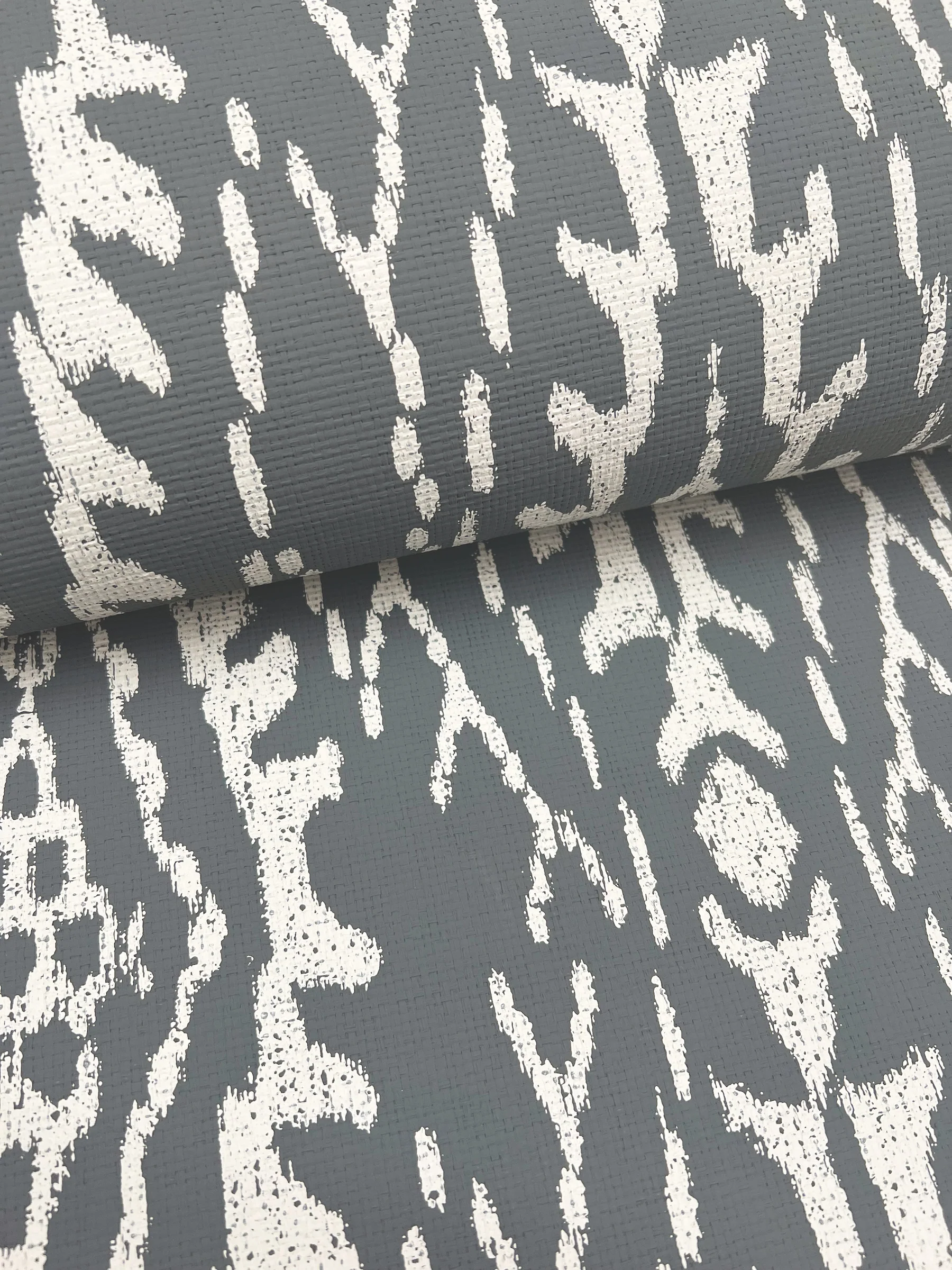 Rousseau Charcoal Paperweave Wallpaper - Image 3