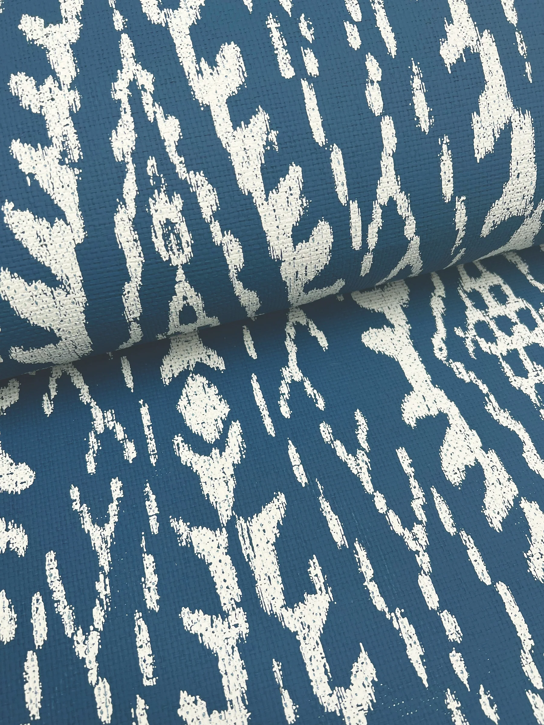 Rousseau Indigo Paperweave Wallpaper - Image 3