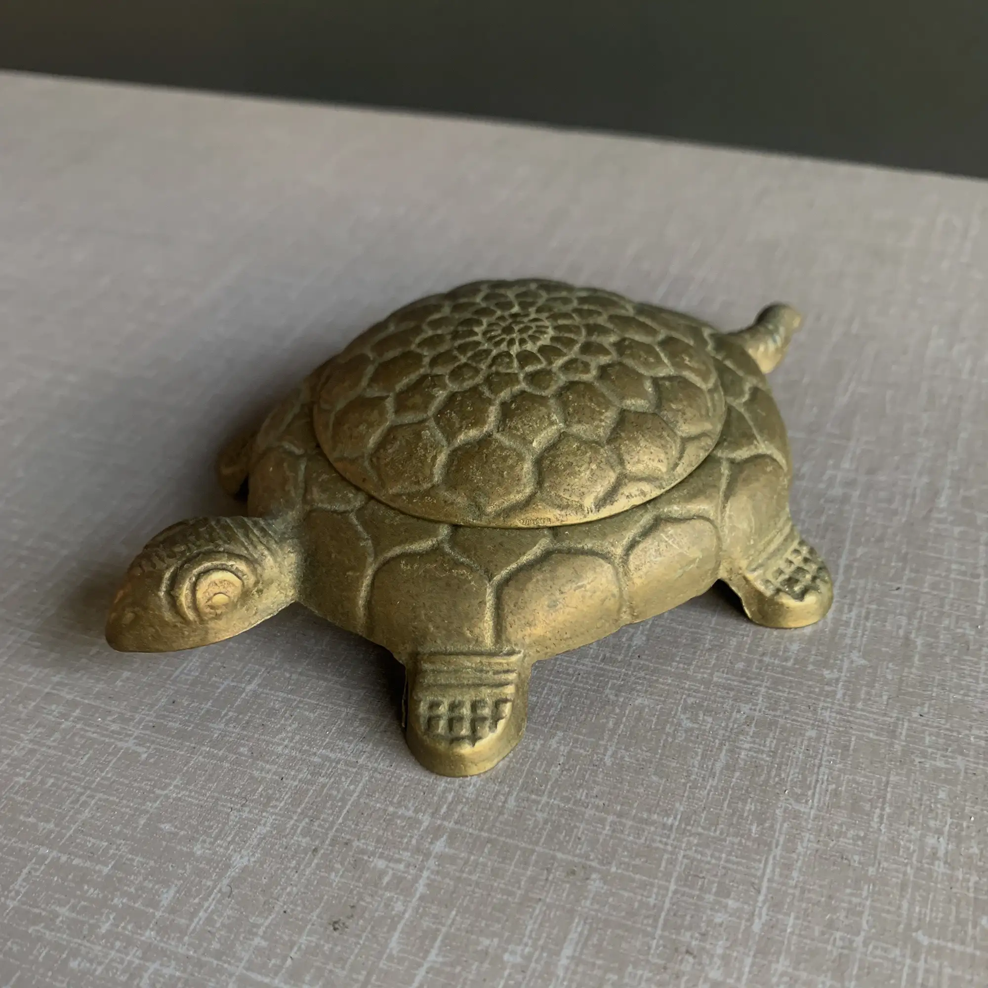 Set of 2 vintage Italian brass turtle dishes - Image 5