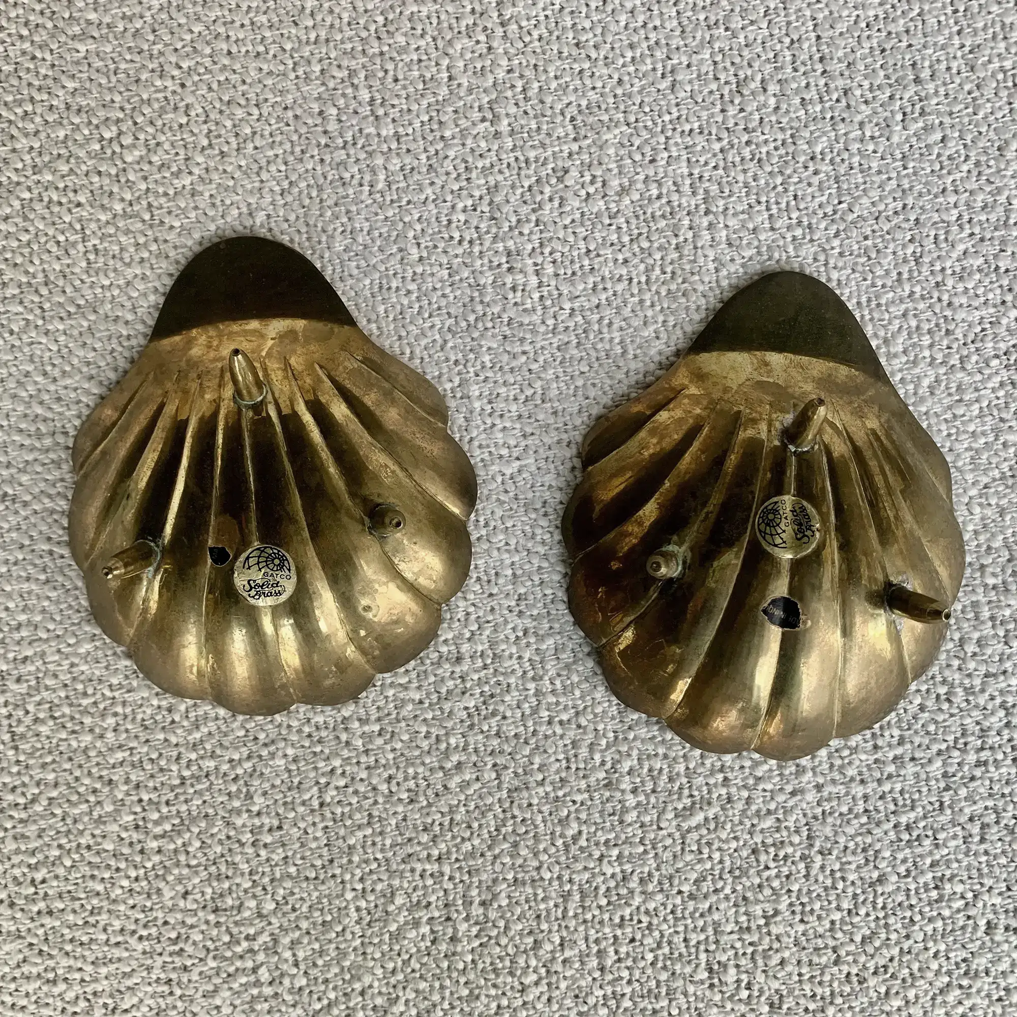 Set of 2 vintage solid brass scallop shell trinket dishes - Image 3