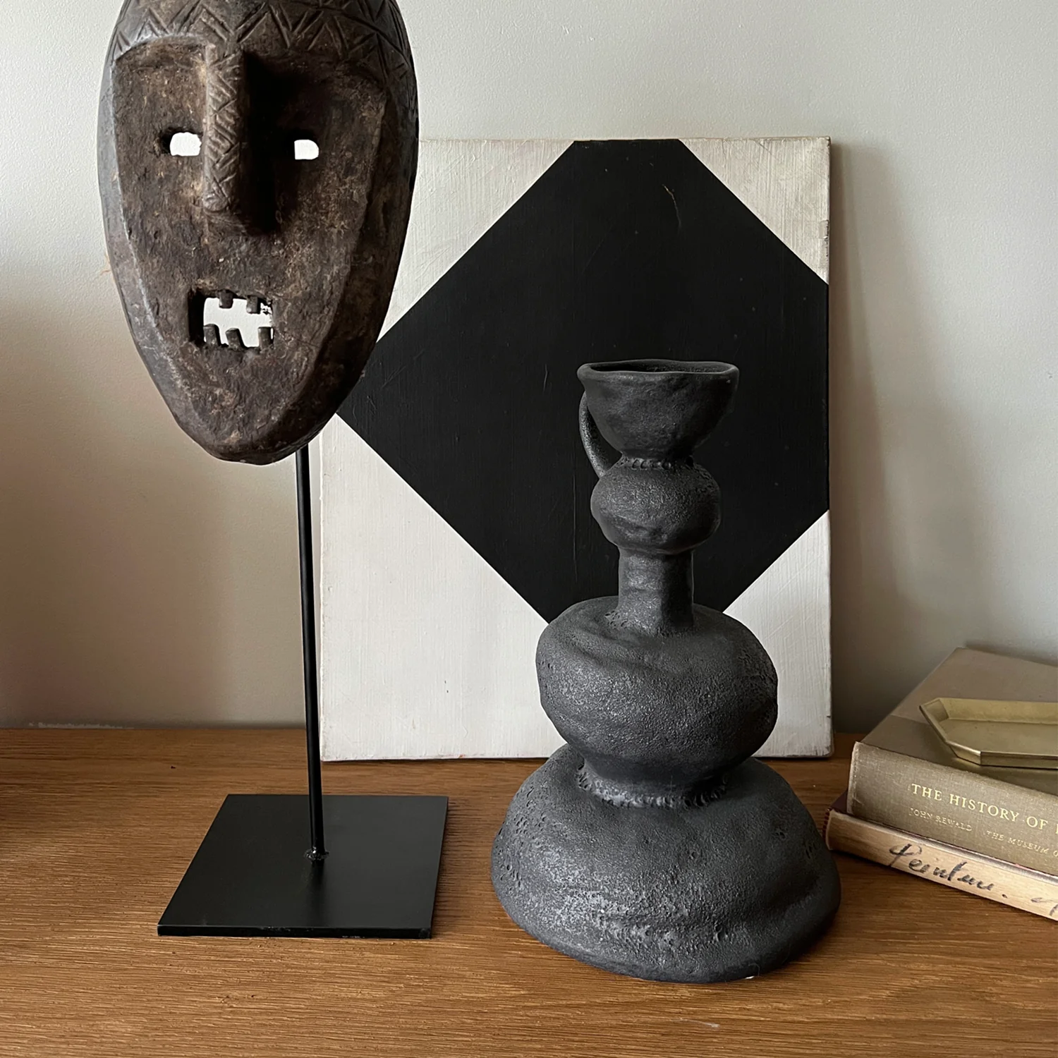 Victoire Vase (Black) - Image 2
