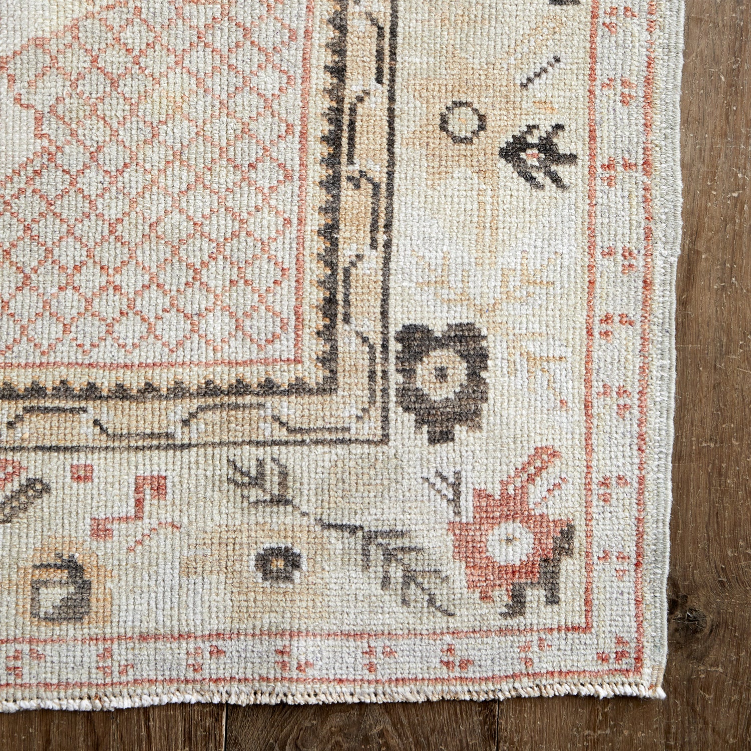 Vintage 1960's Anatolian rug - 4' X 7'11" - Image 3