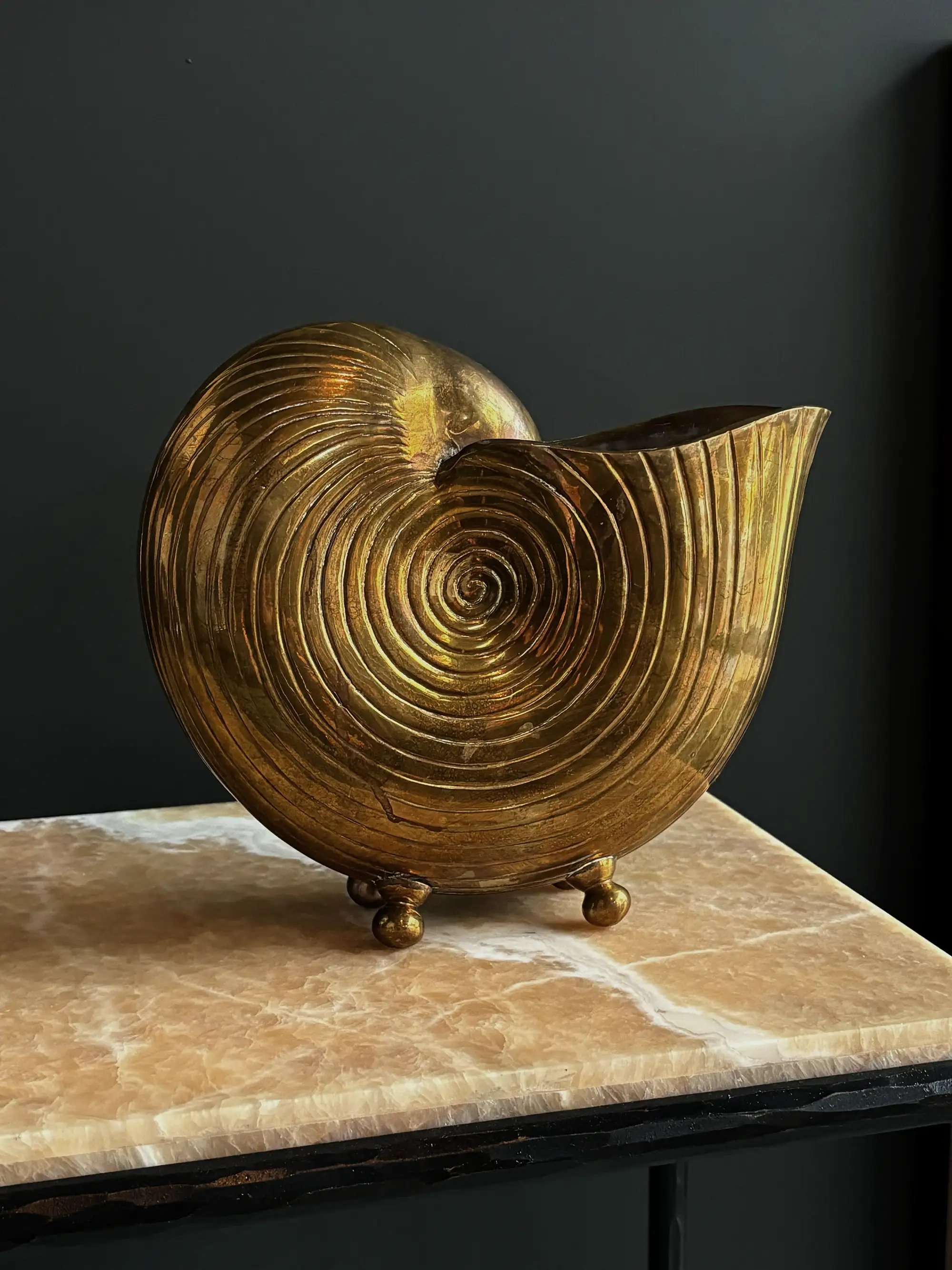 Vintage brass nautilus shell footed vase - Image 3